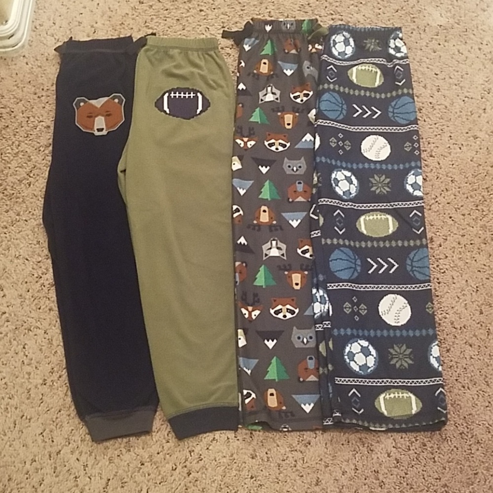 4 pairs of pajama pants